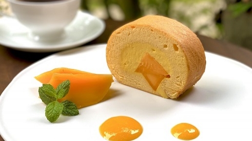茶舎 ≪数量・夏限定≫ マンゴーロールケーキはじめました