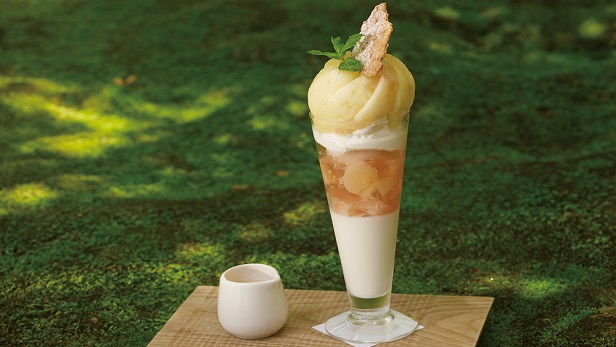 茶舎《期間限定・再登場》桃パフェはじめました
